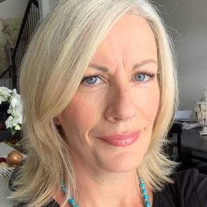 Meet your Posher, Rose